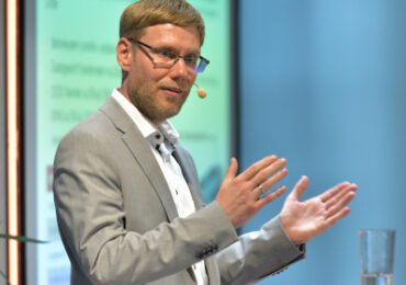 ++ 27.06.2023, Hamburg, 6. Eurailpress-Forum Alternative Antriebe im SPNV +++ +++ Tim Mönkedieck, GF Trechnology ++ Bild: Dierk Kruse