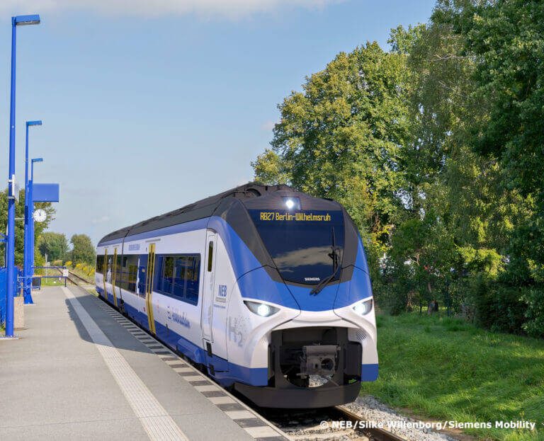 Der Siemens Mireo Plus H für die Niederbarnimer Eisenbahn NEB in Brandenburg.