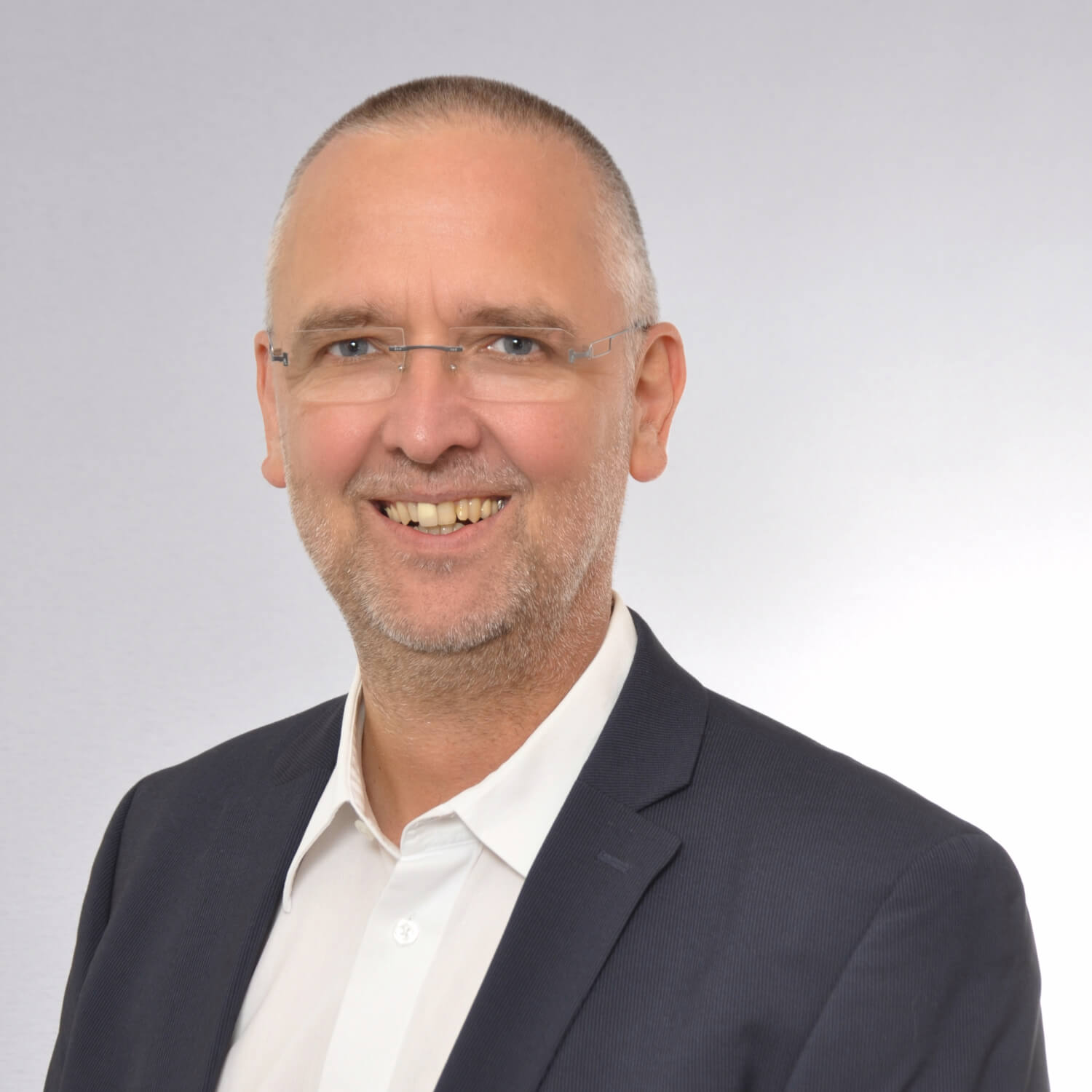 Dieses Bild zeigt Vehicle Architect Markus Bingel als Team-Mitglied der trechnology GmbH