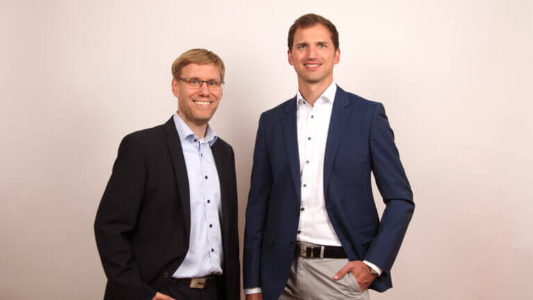 CEO Tim Mönkedieck (links) und Neuprokurist Carsten Paeßens (rechts) als starkes Team