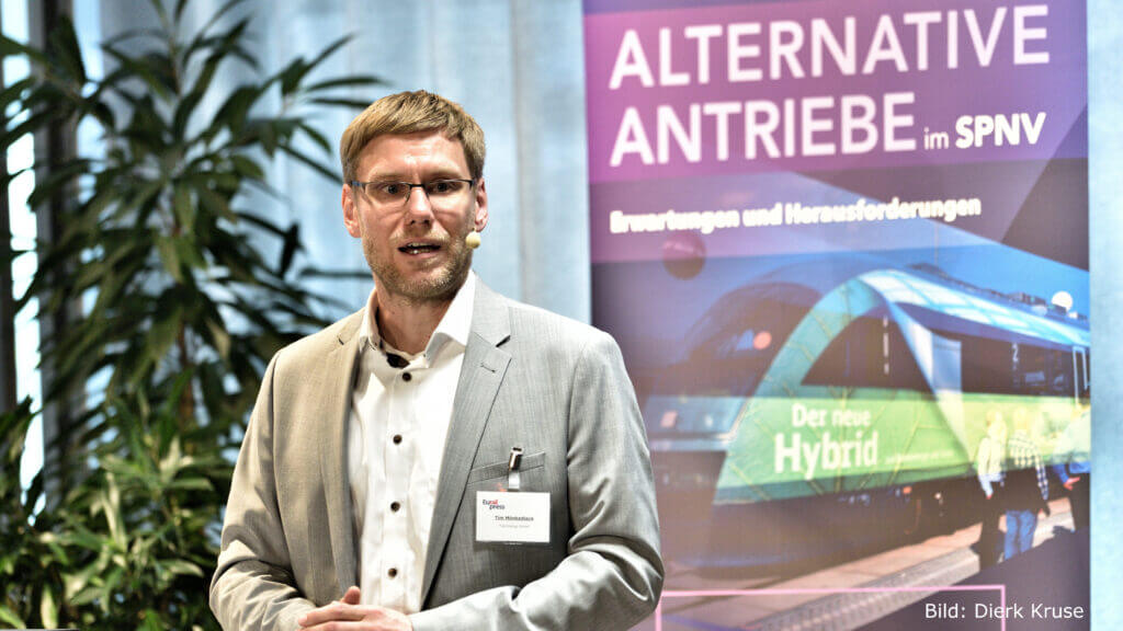 ++ 27.06.2023, Hamburg, 6. Eurailpress-Forum Alternative Antriebe im SPNV +++ +++ Tim Mönkedieck, GF Trechnology ++