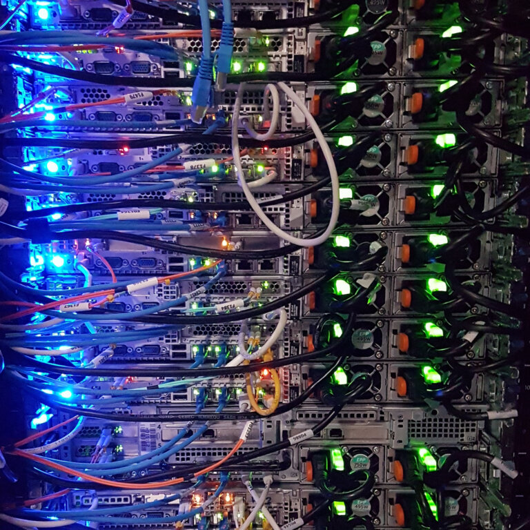 Symbolbild eines Servers als Bild für das Thema Cybersecurity
